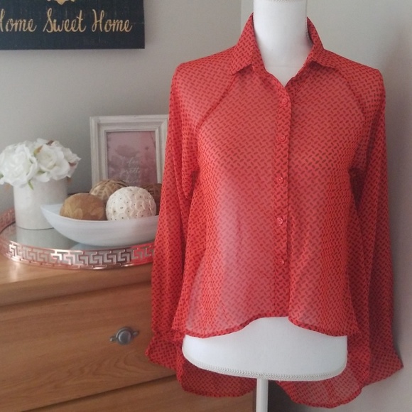 Romeo & Juliet couture hi low cut out tee - Picture 2 of 6